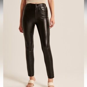 Abercrombie Curve Love Black Vegan Leather High-Rise Pants Size 25 EUC